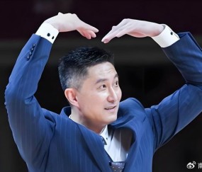 赢吉林21分！广东队还收到3个好消息，杜锋笑容满面|吉林队|奎因|广东男篮|徐杰|篮板_新浪体育_新浪新闻